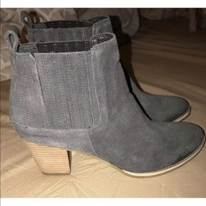 Dolce Vita Anthracite Gray suede booties! 10